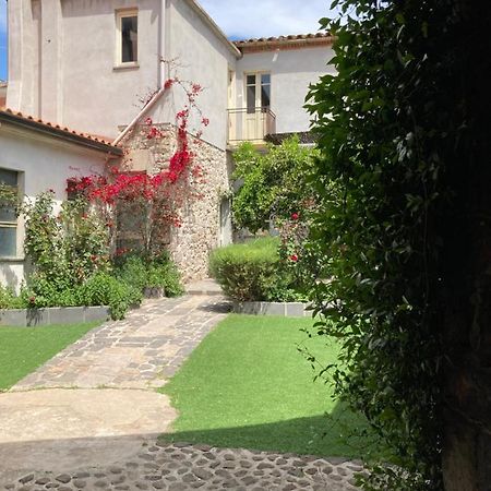 Tra Storia E Realta Bed & Breakfast Sardara Luaran gambar